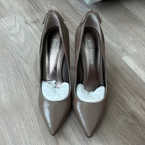 Enzo Angiolini Tan Heels Classic Pointed-Toe Pumps
